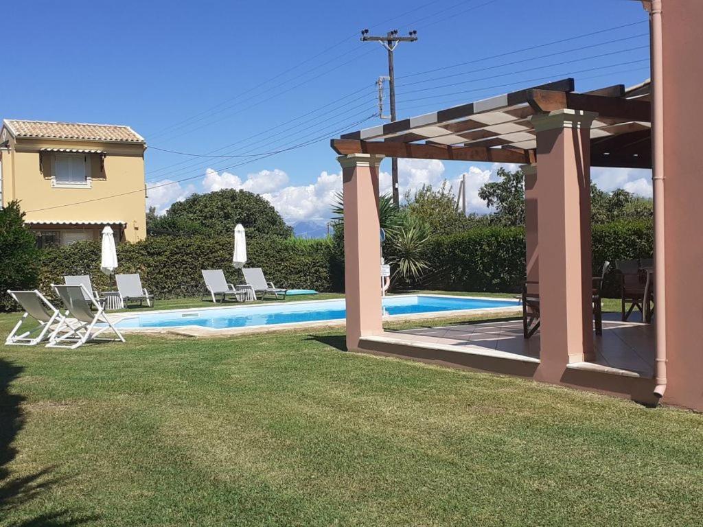Villa Filia Paralía Almirú Kültér fotó