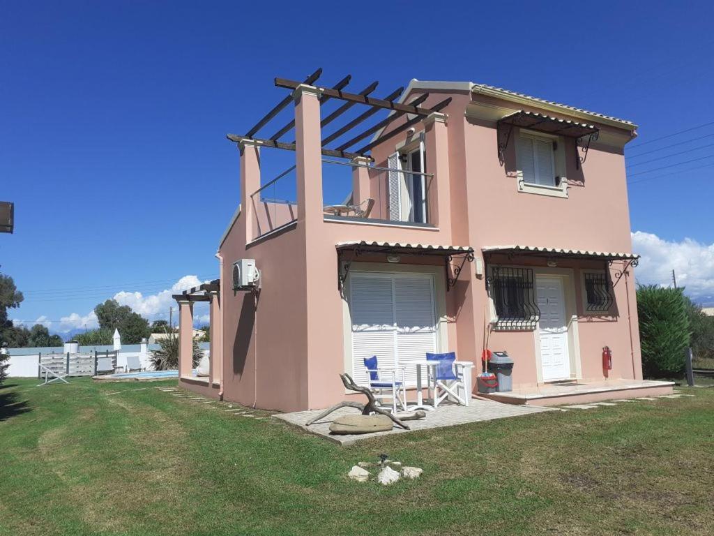 Villa Filia Paralía Almirú Kültér fotó